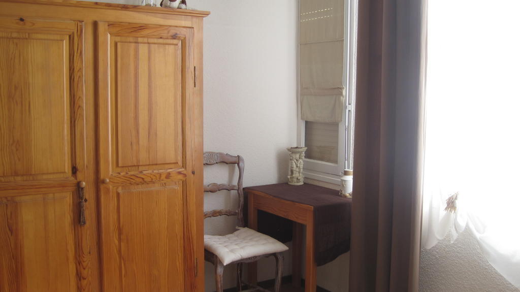 La Trobada Hotel Escaro Room photo