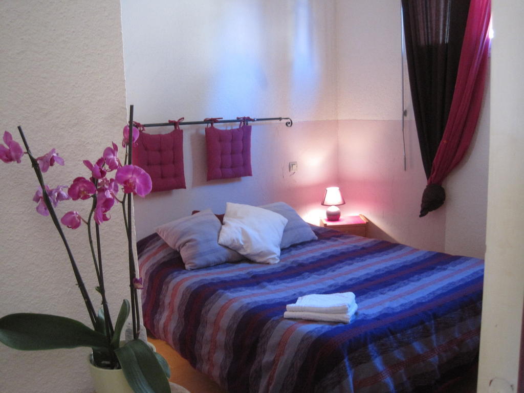 La Trobada Hotel Escaro Room photo